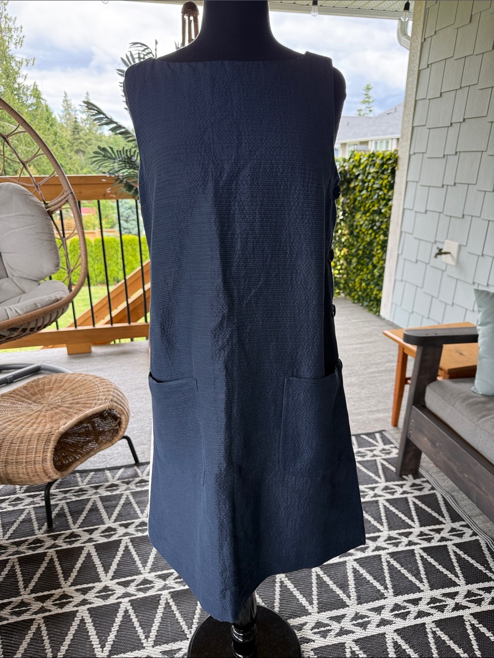 S Max Mara | Navy / Cream Sleeveless Dress w Buttons